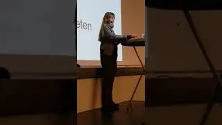Anna Bergholtz f&ouml;rel&auml;ser om normer.