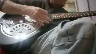 Chitarra resofonica