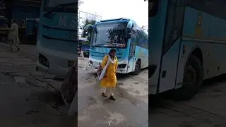 #msrtc / Borivali Swargate Oelectra SHIVNERI BUS enter in bus stand.....