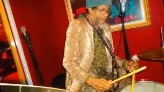 Dr. Marvin Smith Live At Visiones Habiba The Duo