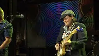 MVYRADIO 40th ANNIVERSARY COVER SONGS - Johnny Hoy & The Bluefish 