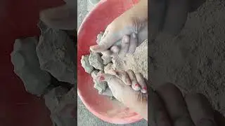 Break & crush #oddlysatisfying #satisfying #relaxing #chunkscrumbling #cement #softcement #clay