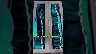 How to do a drop swirl? #soap #soapmaking #soapfam #catandraven #cpsoap #dropswirl