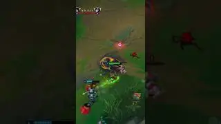 blitz js hangin around  #leagueoflegends #montage #riotgames #twitch #rat #adc #ratirl #outplayed
