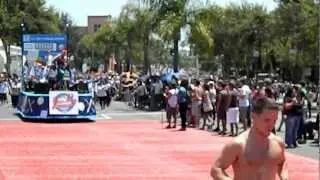 Los Angeles City Showcases Rainbow Flag Colors in Two Crosswalks for Pride Month 5