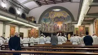 Himno a San Juan de Ávila en la capilla del Seminario Diocesano de Logroño