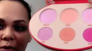 Smokey look for hooded eyes using KVD fetish palettes both blush and shadow palette