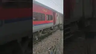 12189 Jabalpur Nagpur H Nizamuddin going indin railway#short vidio