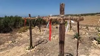 Muntyan's Labyrinth - Walking Tour