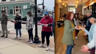 300 People In Small Michigan Town Help Local Bookstore Move
