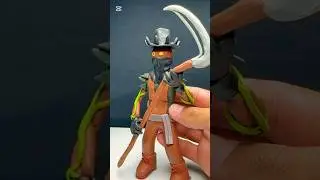 Crafting the Groundskeeper from ROBLOX DOORS in Clay!