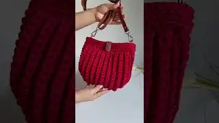 V&iacute;deo aula dispon&iacute;vel j&aacute; j&aacute; no canal #tutorialgratuito #diy #bolsadecroche #bolsacroche #videoaula