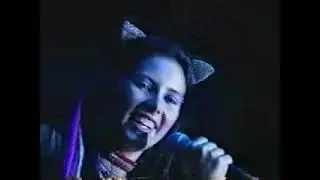 Killing Heidi -  Live Without It  (live at Australian Jamboree 2001)