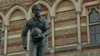 Bienvenue &agrave; Rugby, berceau du ballon ovale
