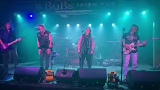 Jennifer Lynn sings with Addiction Close My Eyes Forever @ Bubs Irish Pub German Town WI