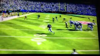 Otto Graham 3 throws perfect on the run