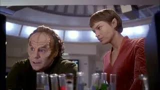 Phlox breif T'pol on the dangers of altered space
