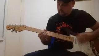 Lenny - MXR micro flanger; Fender Stratocaster Player
