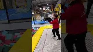 Trampoline theme park Parent-child games Parent-child interaction time Internet celebrity trampo