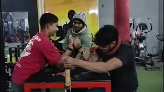 I am arm wrestling hold match Hook 💪 match #armwrestling #video #vlog ....