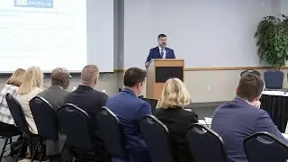 UNF adopts five-year review for tenured faculty