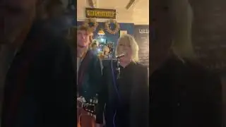 Kim & band sing brass in pocket pretenders cover 