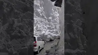 Bara-lacha la&nbsp;also known as&nbsp;Bara-lacha Pass,&nbsp;