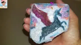 Rebel Potions: Winged Darkness Shimmery and Colorful bath bomb demo