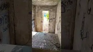 Strano edificio abbandonato #urbexitalia #abbandonato #urbex #shorts