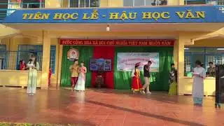 Mio diễn thời trang. Em bé Nhật bản của mẹ ☺️☺️☺️😁😘