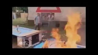 Schaum Verpuffung