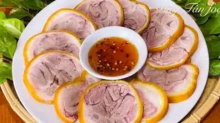 Bắp giò heo ủ muối thảo mộc món ngon đãi khách vào các dịp lễ Tết