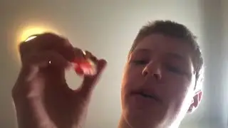 Smakstester godteri med p&aring;skegodteri ogs&aring; litt nye ting🥤🐣🐣❤️🍭🍭🍫🍫🍬🍬🍫