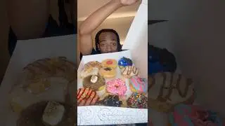 Trying Hurts Donuts Co. Pt. 1 🍩 #hurtsdonuts #donuts #foodreview #mukbang #food