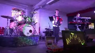 Math & Co  au bon temps Aurillac nov 2025 Marches portugaises