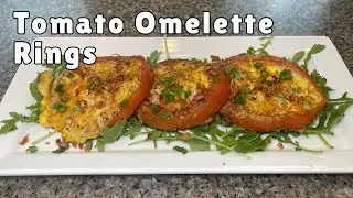 Кето-омлет в колечках из помидоров. Это сытный завтрак, богатый овощами!