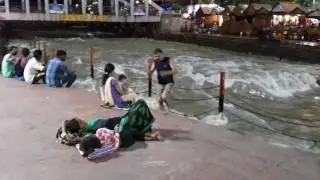 Ganga river at har ki pauri haridwar night time (beautiful scenario)!!