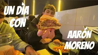 Un día con Aarón Moreno