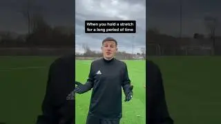Никогда не растягивайтесь так перед тренировкой.
