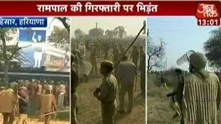 Clashes between police and Sant Rampal's supporters, mediapersons assaulted