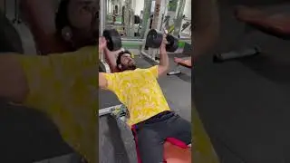 Incline Dumbell Press