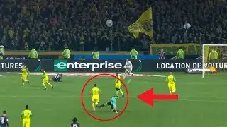 Referee KICKS player & then sends HIM off! | Nantes v PSG | League 1