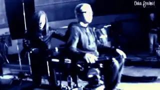 Tokio Hotel World Behind My Wall parodia