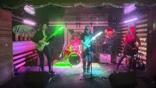 Odd Man Out cover of &ldquo;Come Out and Play&rdquo; by the Offspring (live at Underground Lounge 12/12/25)