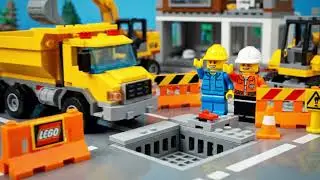 LEGO Sewer Cleaning Truck with Water Pump & Sucker