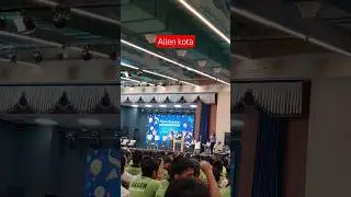 Allen teacher singing a song in open session🔥|#allen #allenfunday #kota #students #neet #shorts #pw