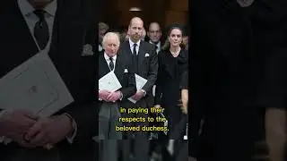 Убитый горем герцог Кентский прощается с женой, с которой прожил 64 года, в то время как члены ко...