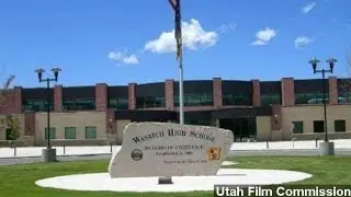 Utah High School Photoshopped Students' Yearbook Photos