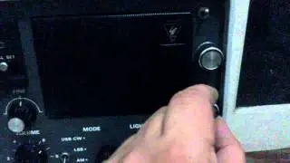 YAESU FRG-7