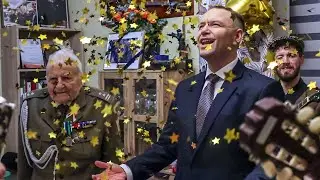 Prezydent na urodzinach Jakuba &ldquo;Tomka&rdquo; Nowakowskiego z batalionu &bdquo;Zośka&rdquo; 🎉 #prezydent